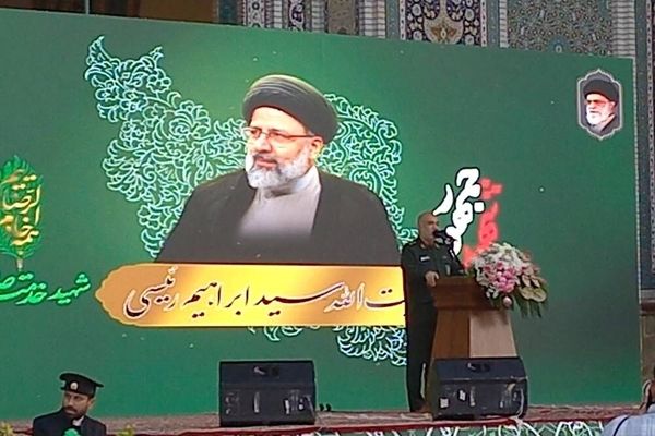 فرمانده کل سپاه : هنر مردم ایران خاموش کردن صدای دشمن است