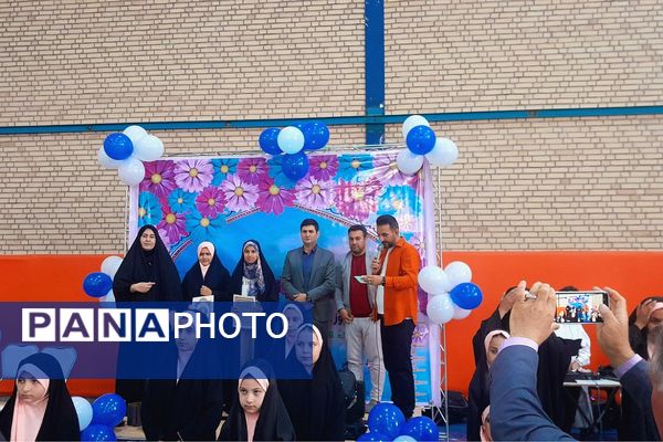 مراسم گرامیداشت دهه کرامت و روز معلم در روستای امیرآباد ملارد برگزار شد