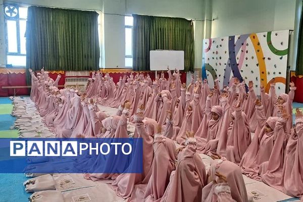 جشن تکلیف فرشتگان کلاس سومی دبستان قمصری شهرستان ورامین