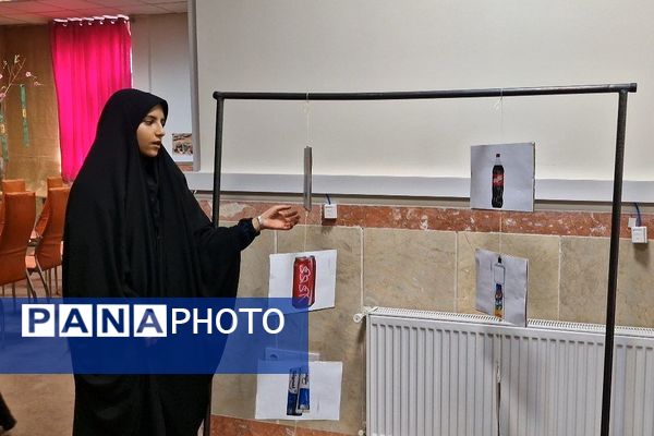 برگزاری و افتتاحیه نمایشگاه ریشه های مقاومت در مدرسه منتصرین شاهد ورامین