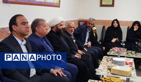 بازدید نماینده مجلس شورای اسلامی منطقه ترشیز از دبیرستان حضرت معصومه (س) شهرستان خلیل‌آباد