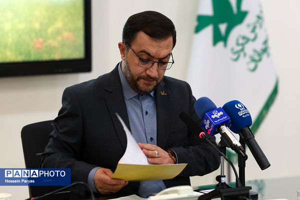 نشست خبری تبیین سند ملی کودک و نوجوان و هفته ملی کودک
