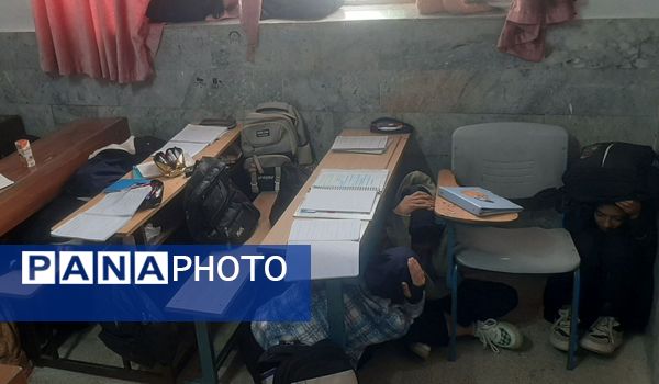  مانور زلزله در مدرسه سمانه ناحیه یک 