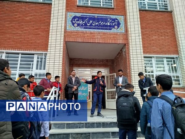 انتخابات شورای دانش‌آموزی در آموزشگاه نمونه شهرستان خلیل آباد
