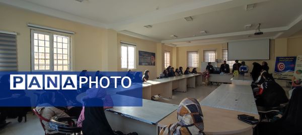 طرح تقویت مهارت‌های اشتغال پذیری جوانان در خانه جوان شیروان