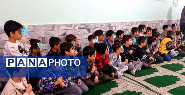 برگزاری جشن یادگیری عدد صد برای کلاس دومی‌های دبستان تصفیه چیها 