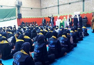 یاوران انقلاب در پیشوا؛ تجدید میثاق دانش آموزان پیشوا با انقلاب اسلامی