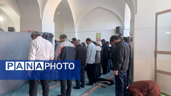 نماز جمعه  در خلیل آباد