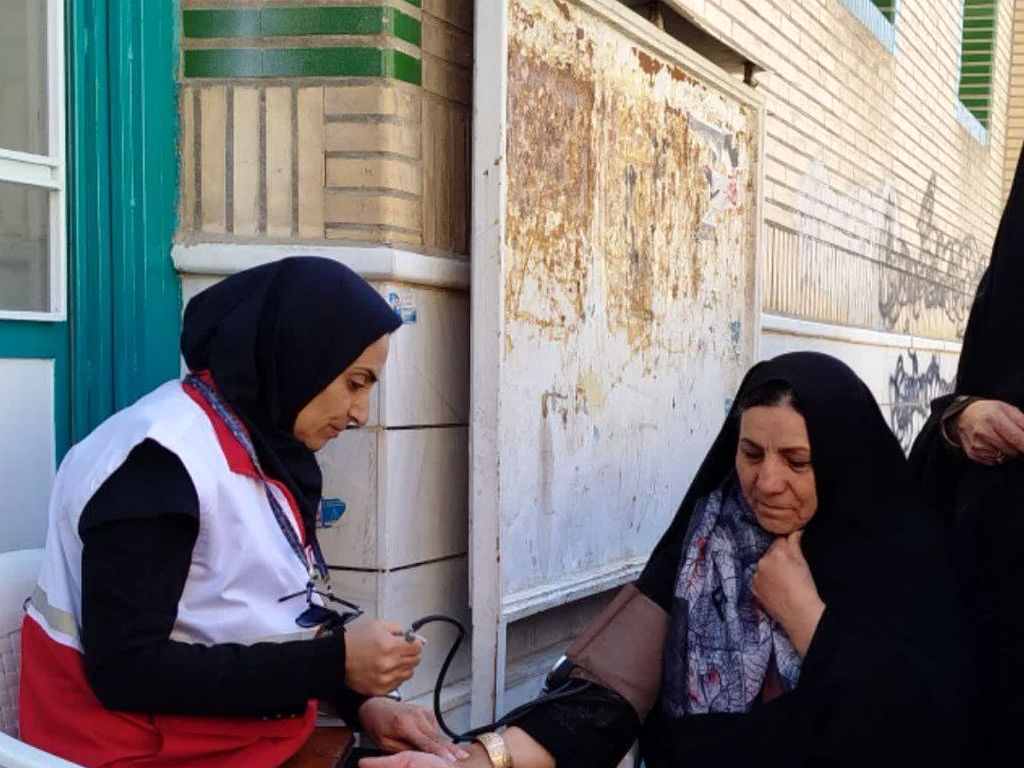 چتر سلامت هلال احمر آذربایجان‌شرقی بر سر ۲۴ هزار راهپیمای روز قدس‌
