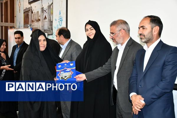 مراسم تجلیل از مدیران و رتبه‌های برتر کنکور ۱۴۰۴ در شهرستان مه‌ولات