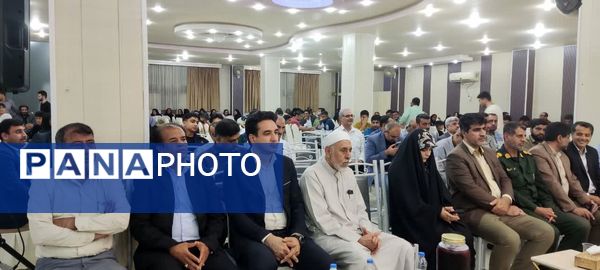 جشن تجلیل ازمقام والای معلم در بندرخمیر