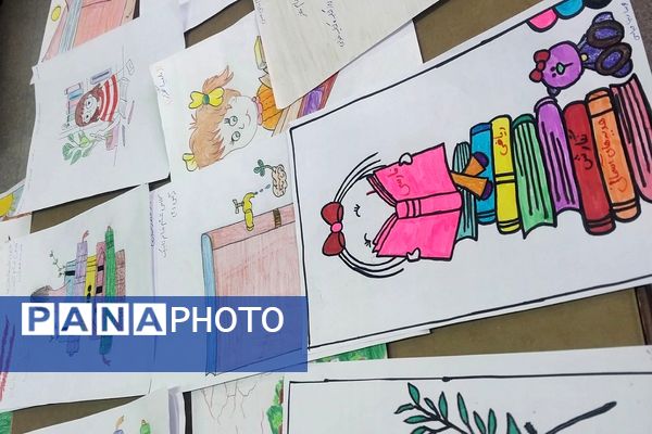 جشن دانایی در دبستان مهران؛ هفته کتاب با شور دانش‌آموزان دختر مهران
