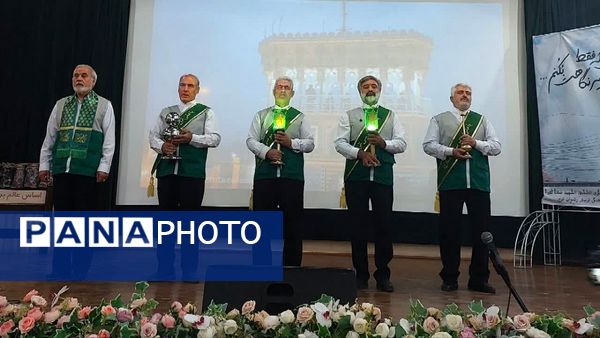 تقدیر از دانش‌آموزان و فرهنگیان البرز در مسابقات قرآن،عترت و نماز در کانون امام علی (ع) 