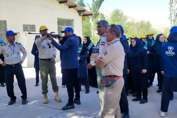 مسابقه تیراندازی با تفنگ بادی بین مربیان پیشتاز شیروان