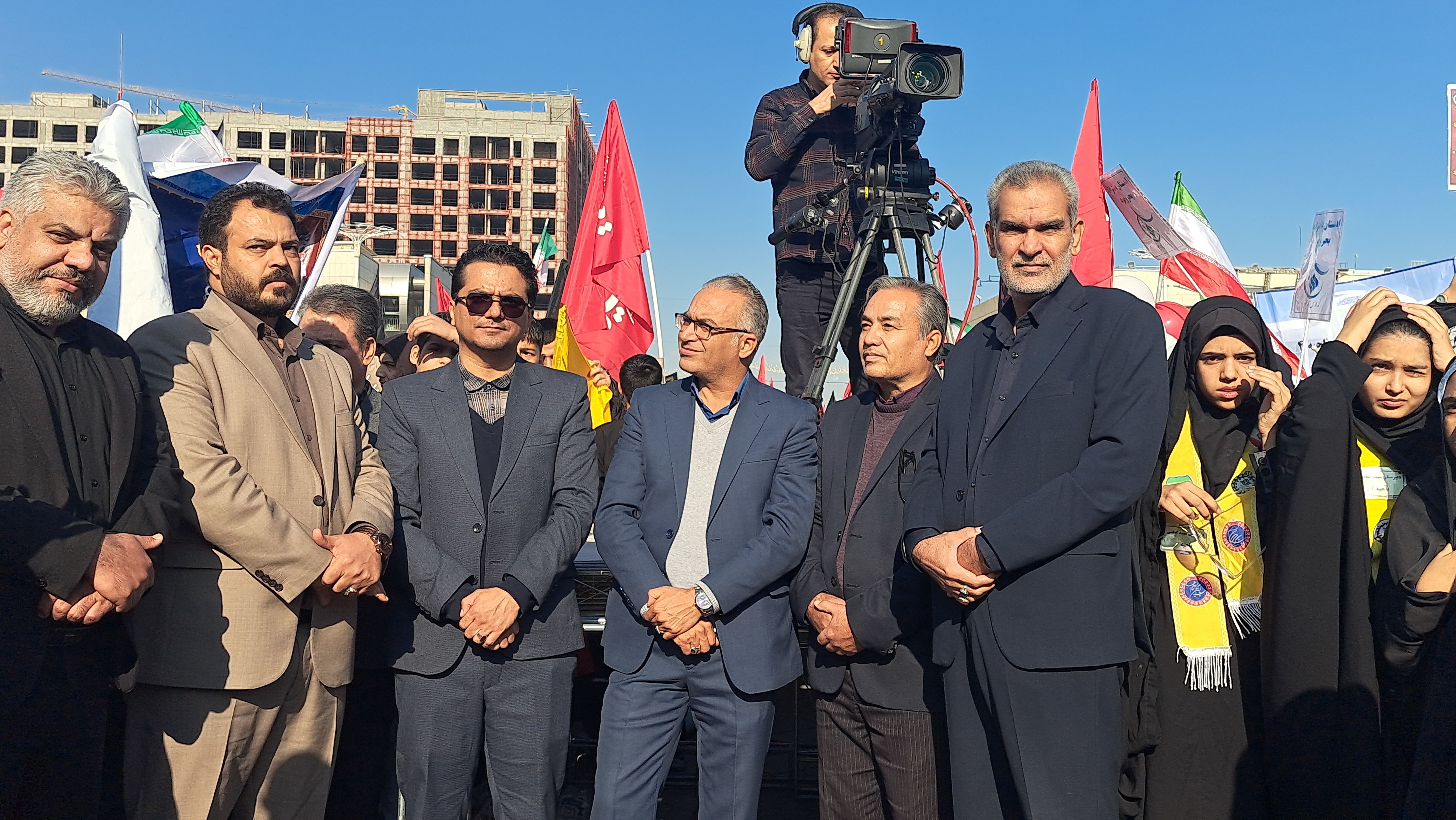 دانش آموزان نسل جدید آینده‌سازان این مملکت هستند