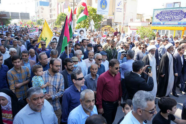 همدردی با مردم غزه و لبیک به آرمانهای نظام و انقلاب در راهپیمایی روز قدس در بوشهر / فیلم