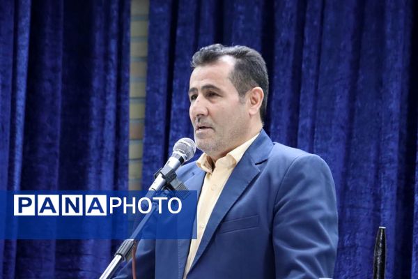 آیین وحدت‌بخش نماز عبادی سیاسی جمعه در مصلی امام خمینی(ره) ماهدشت 