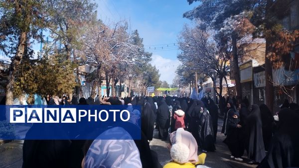 راهپیمایی یوم الله ۲۲ بهمن ماه در شهرستان خلیل‌آباد
