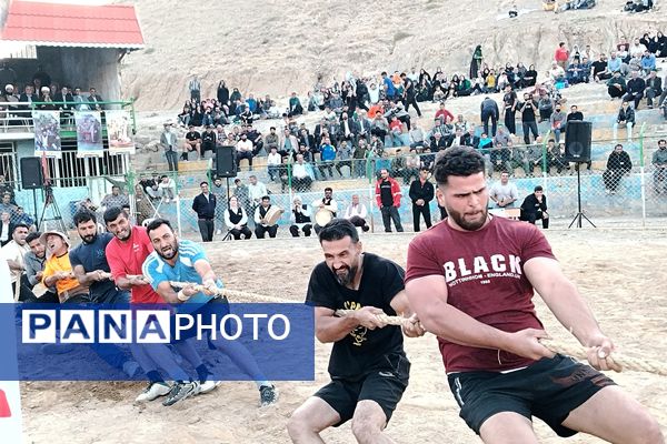 مسابقات بومی محلی در گود کشتی شهر بار نیشابور