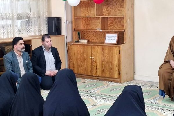 علم و ایمان مسیر تعالی حقیقی را محقق می‌کند 