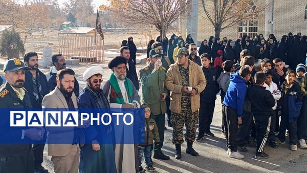 مراسم تشییع شهید گمنام در شهر سفیددشت 