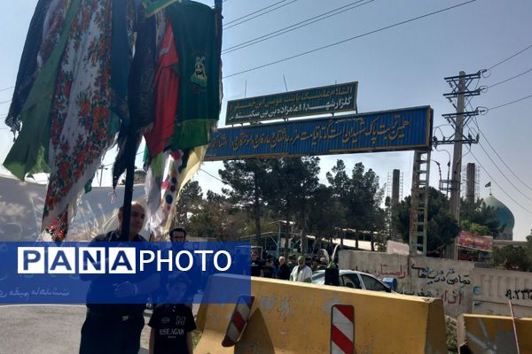امروز خیابانهای شهر صفادشت، میزبان جاماندگان اربعین حسینی بود 