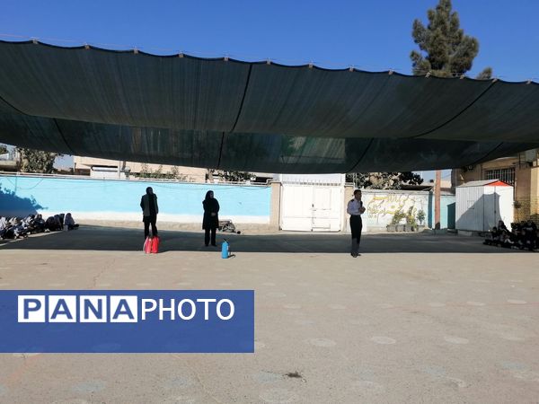 آموزش اطفاء حریق در مدرسه ناهید نخودی