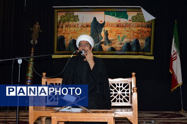 مراسم شب‌دهم محرم در هیئت فرهنگیان  نیشابور