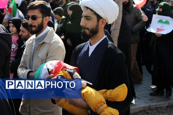 حس و حال نوجوانان در جشن چهل و ششمین سالگرد پیروزی انقلاب اسلامی 