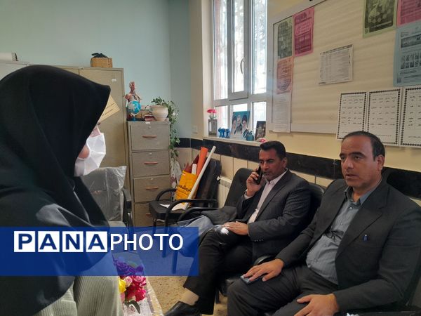 بازدید مسئولین اداره آموزش و پرورش از دبیرستان مادرمهربان خلیل آباد