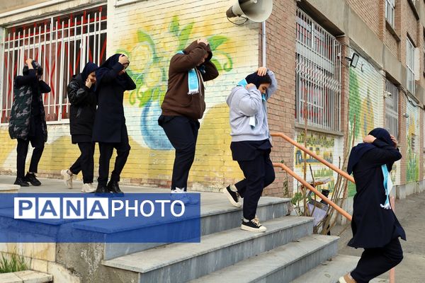 بیست و هفتمین مانور سراسری زلزله در آذربایجان غربی