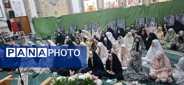  اعتکاف دانش آموزی در مسجد الغدیر