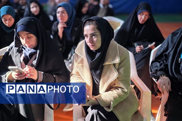 کارگاه آموزشی مهارت‌افزایی مربیان پیشتاز  بهارستان‌دو