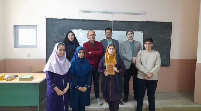 رتبه اول استانی در مسابقه گلستان‌خوانی به دانش‌آموز ملاردی اختصاص یافت