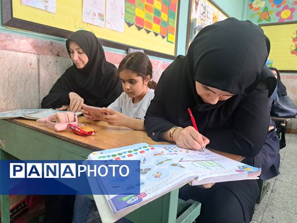 توانمندسازی نومعلمان ملارد در راستای طرح شهید همت در دبستان حضرت صدیقه(س)