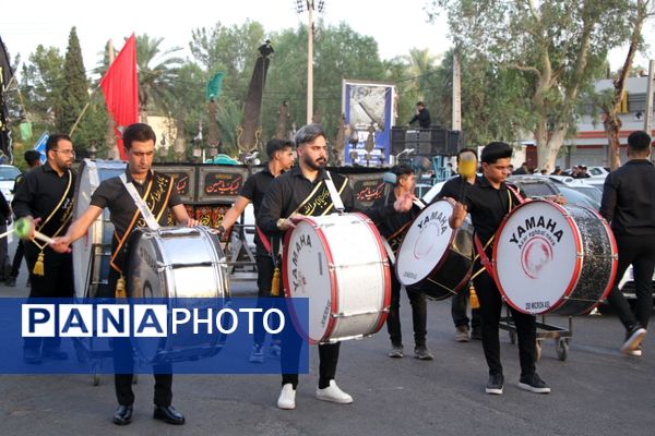 مراسم زنجیر زنی در شهرستان بم 