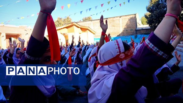 شور میهنی در صف دانش‌آموزان نظرآباد