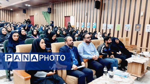 جلسه استانی مشاوران با موضوع «تاب‌آوری و امیدآفرینی در مدارس» در استان البرز