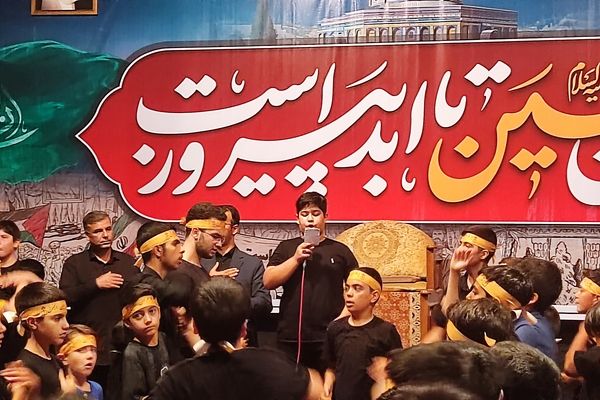 برگزاری همایش احلی من العسل در اسفراین 