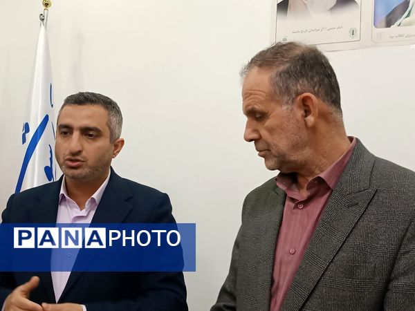 دیدار نوروزی نماینده شهرستان‌های محمودآباد و نور با مدیران ادارات در محمودآباد 