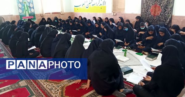 گرامیداشت مقام والای حضرت زهرا (س) در دبیرستان آسیه رضوان