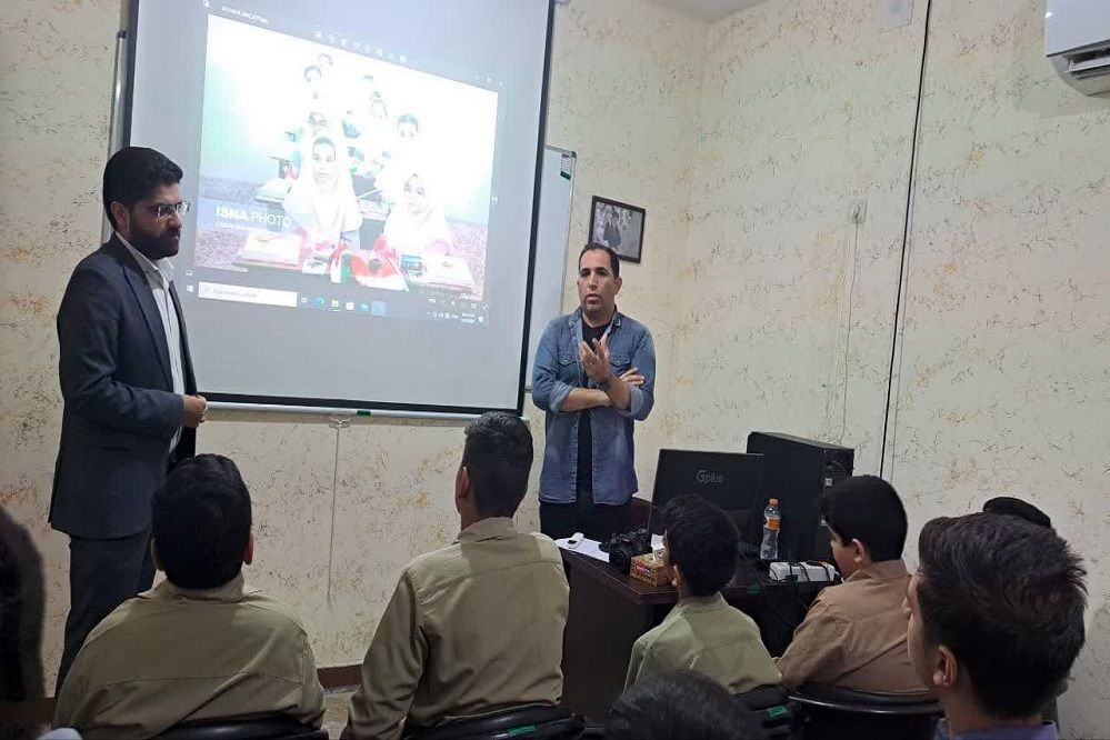 مدرسه پانا خوزستان میزبان علاقه‌مندان به عکاسی خبری بود