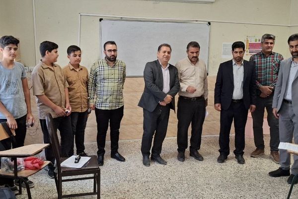 حضور ۲۵۰ دانش‌آموز پلدختری در جشنواره نوجوان خوارزمی