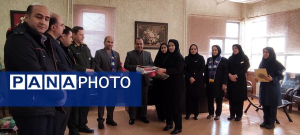 تفدیر سازمان دانش‌آموزی همدان از مدارس فعال تشکیلاتی پیشتازان