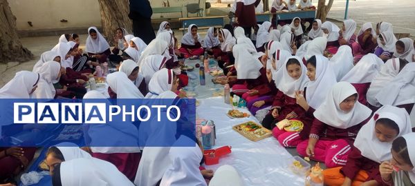 برگزاری صبحانه سلامت در مدارس فین