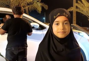 همکاری و همدلی دانش‌آموزان آبادانی در برپایی موکب و پذیرایی از زائران