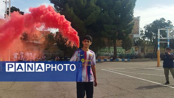 آیین افتتاح زمین چمن مصنوعی شهید دانشجو