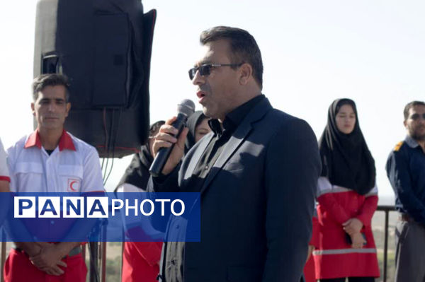  آیین برافراشته شدن پرچم مقدس ایران در بلندترین نقطه کاشمر