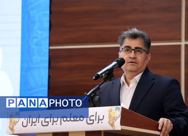 تجلیل از معلمان نمونه استان بوشهر