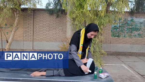 اجرای مانور سراسری زلزله در مدارس منطقه کوهنانی با هدف ارتقای آمادگی دانش‌آموزان